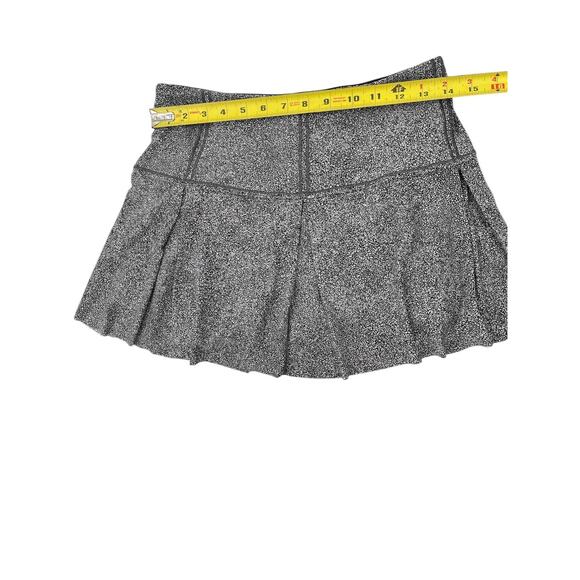 Lululemon Skirt Skort Lost in Pace Air Time White Black Womens 6 - Picture 6 of 7